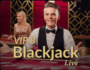 罗马诺：阿诺德今夏100%留队，老佛爷希望维尼修斯留队并续约